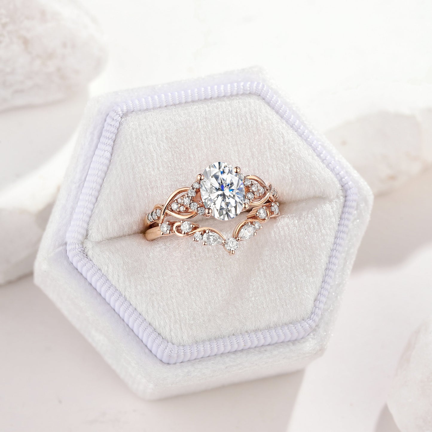 Oval Cut Moissanite Engagement Ring Curved Wedding Band 2pcs