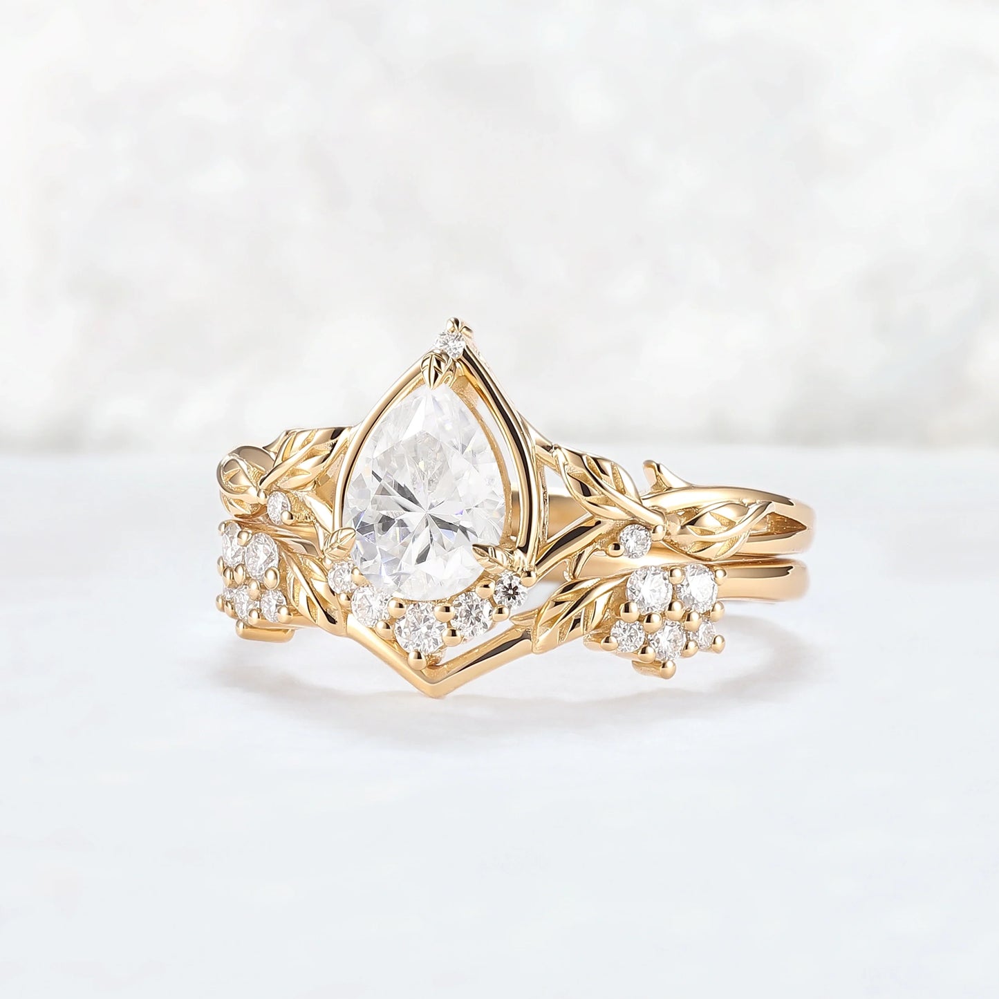 Nature Inspired Pear Cut Moissanite Leaves Gemstone Ring Set 2pcs