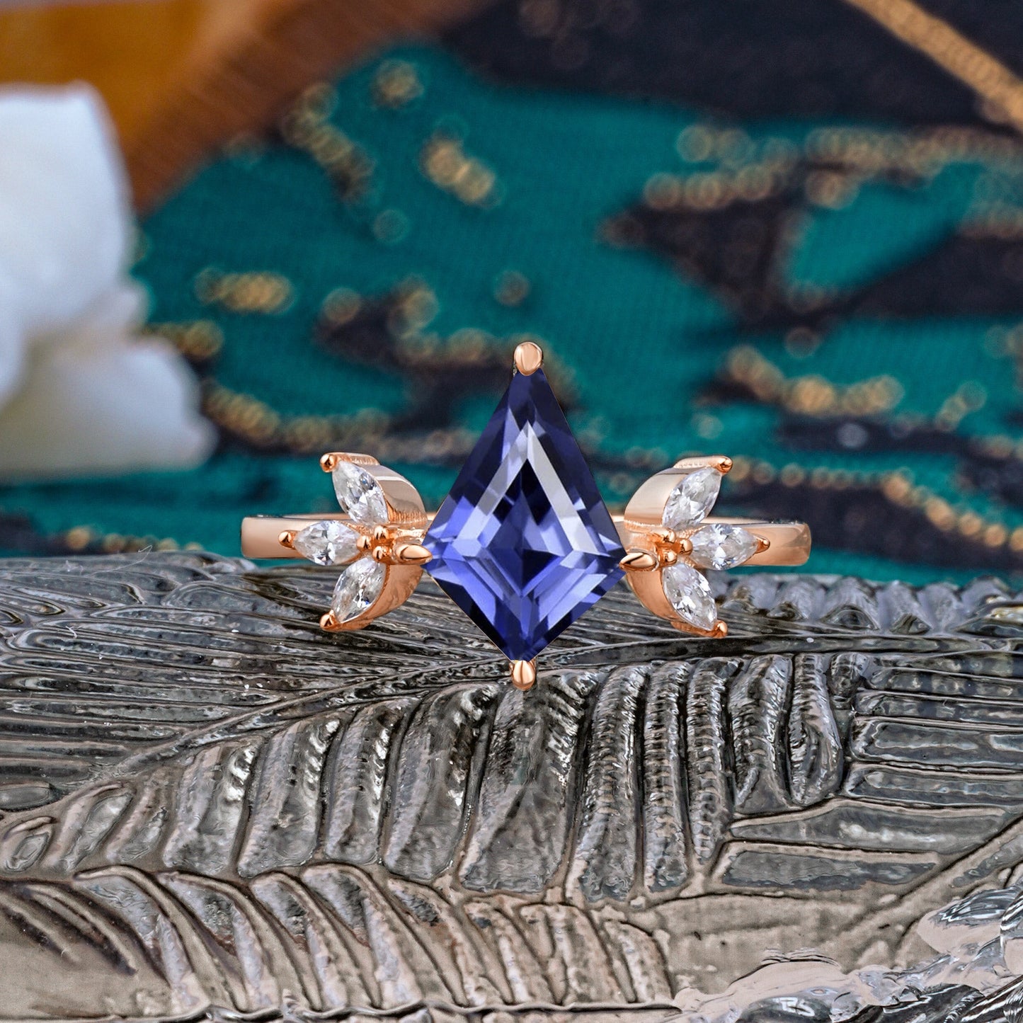 Minimalist Luxe 4-Prong Kite-Cut Tanzanite Engagement Ring