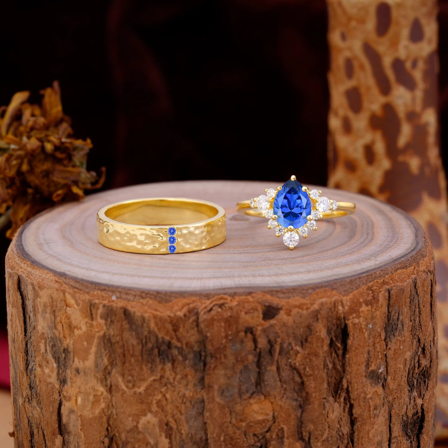 Luxurious 5-Prong Pear-Cut Sapphire Engagement Couple Rings