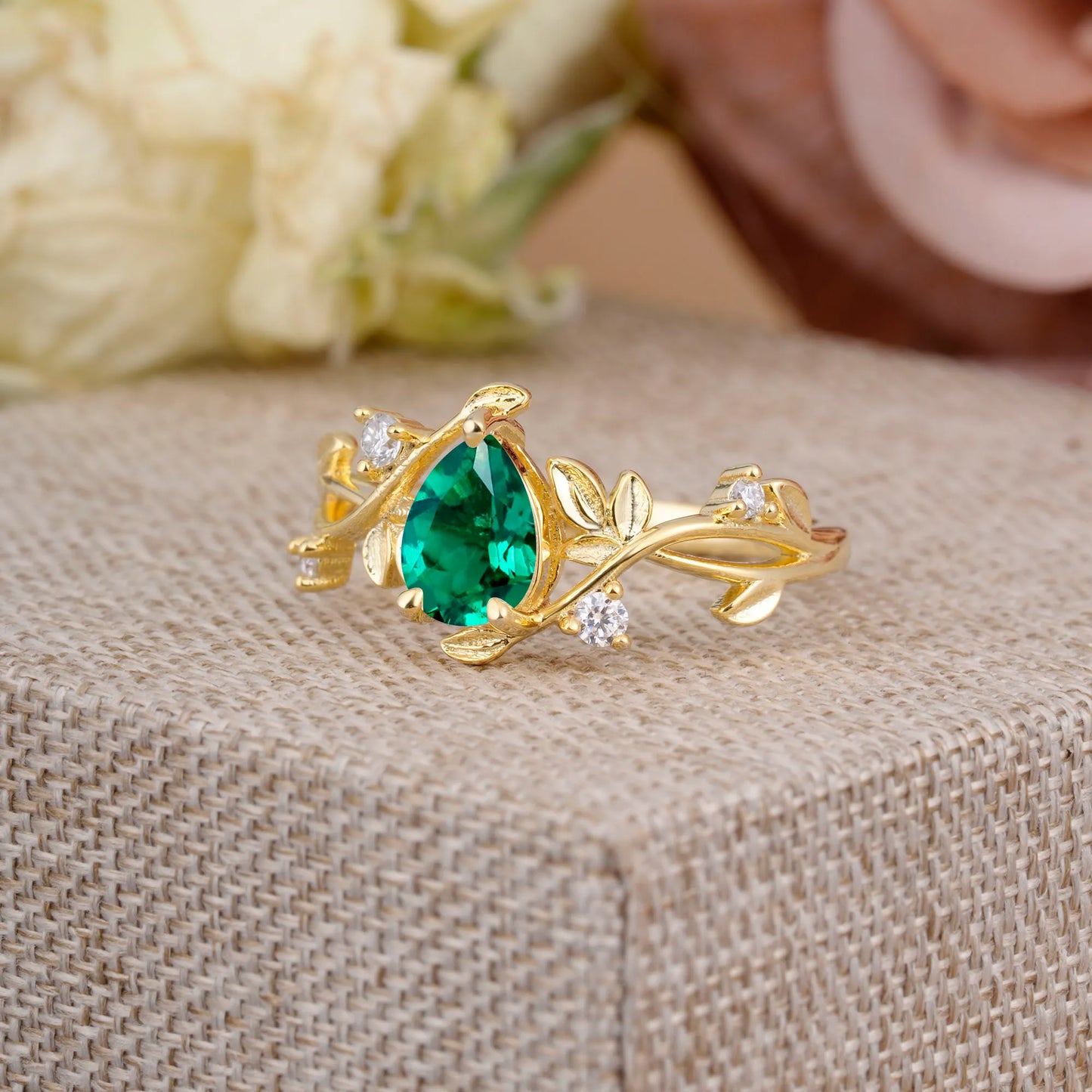 Branch-Inspired 3-Prong Pear-Cut Emerald Engagement Ring