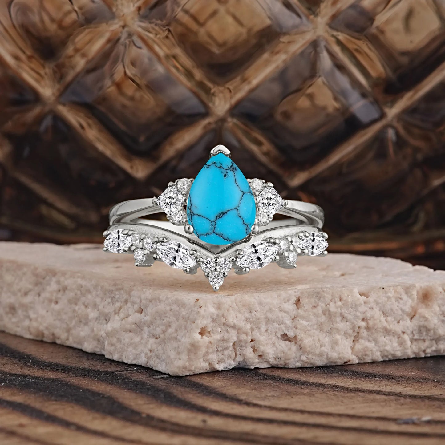 Luxury 3-Prong Pear-Cut Turquoise Engagement Ring Set