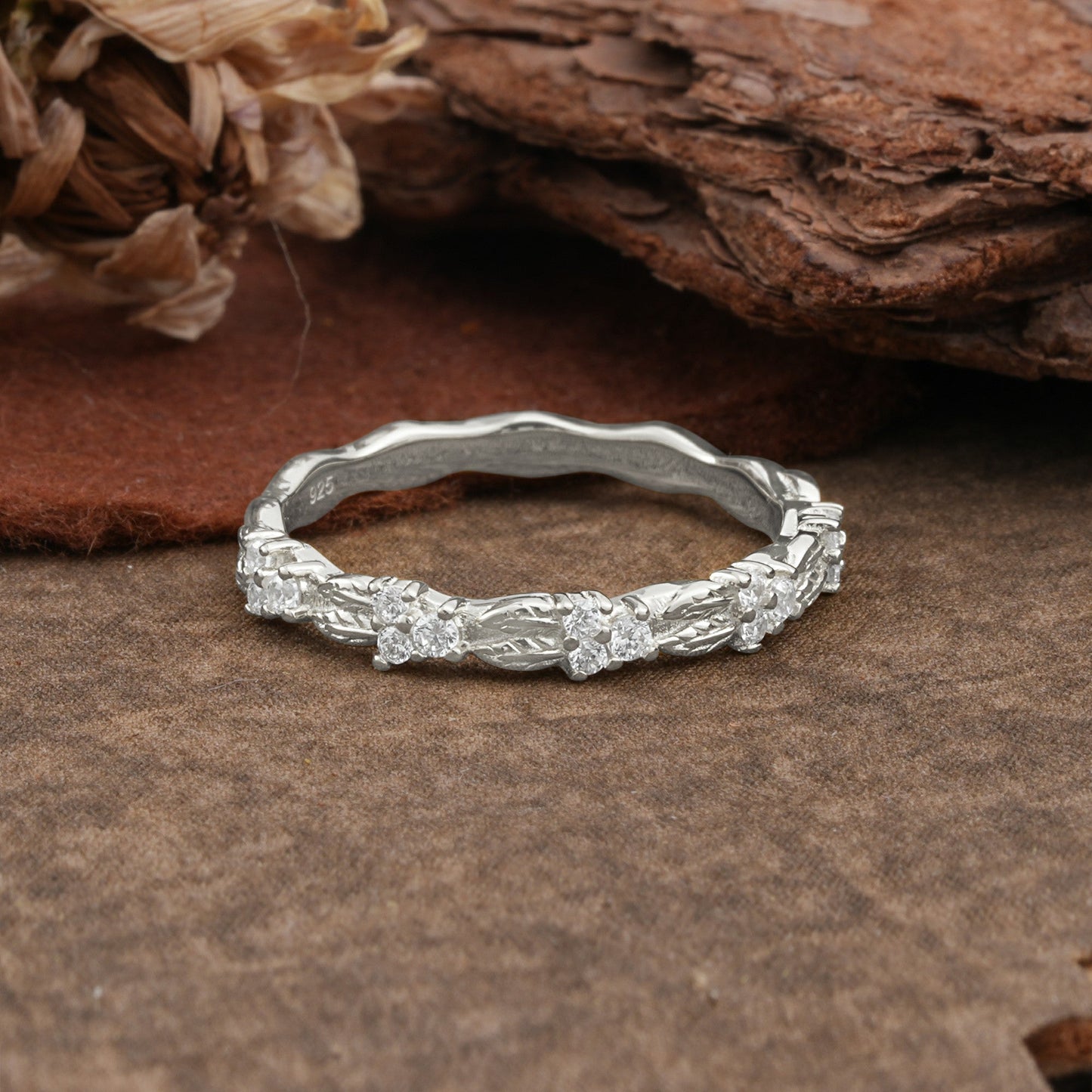 Vintage Filigree Scrollwork Moissanite Openwork Wedding Ring