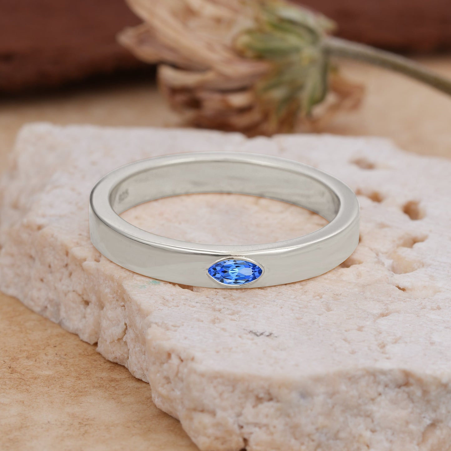 Iuxurious Oval Cut Sapphire Wedding Band