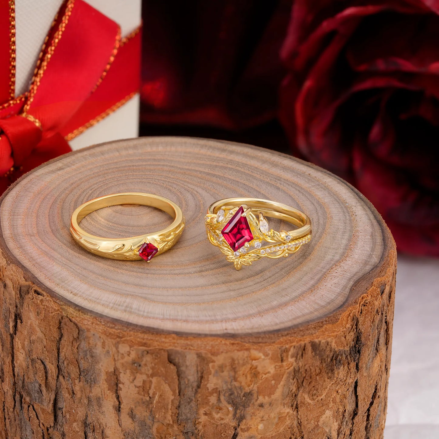 Vintage Leaf Kite Cut Ruby Wedding Couple Ring