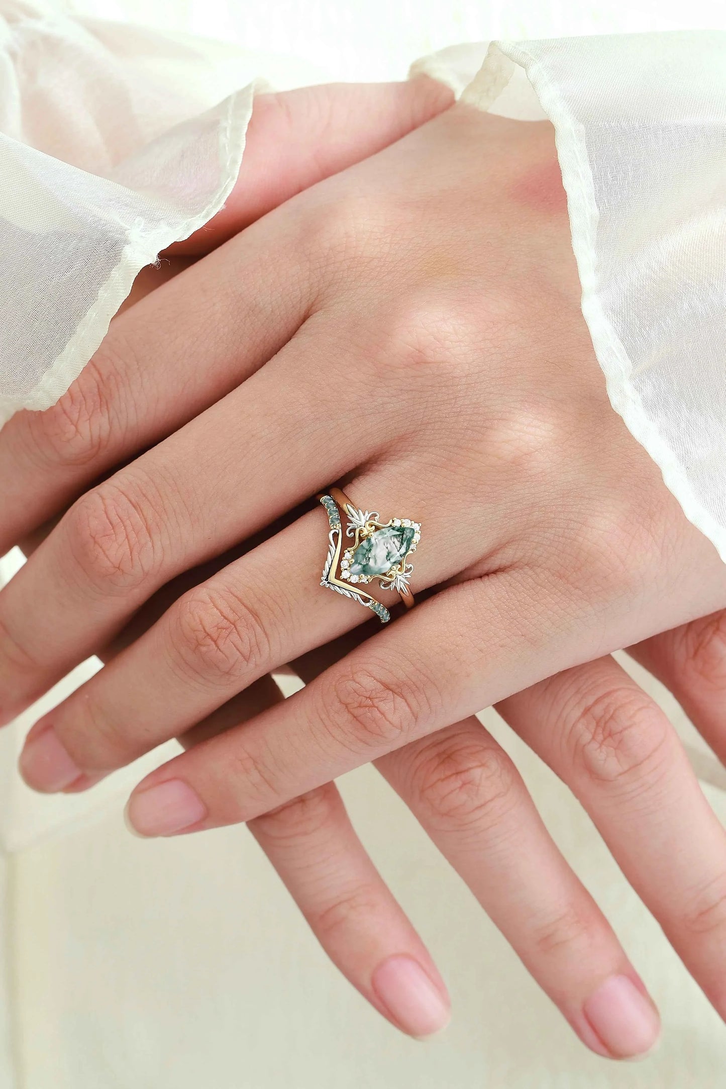 Leaf-Inspired Two-Tone Marquise Cur Moss Agate Engagement Ring Set 2pcs