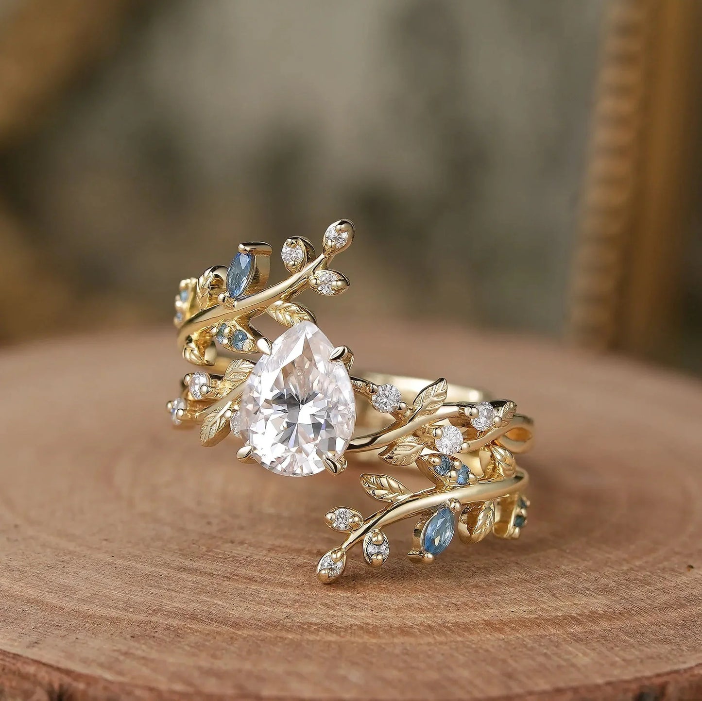 Aphrodite's Enchanted Vine | Moissanite Leaf Engagement Ring Set 2pcs-Vesper