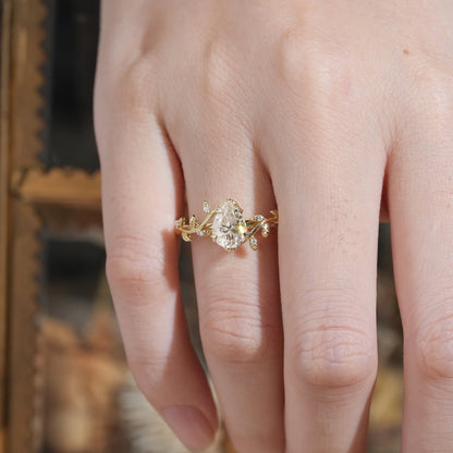1.7ct Pear Leaf Moissanite Engagement Ring-Clementine