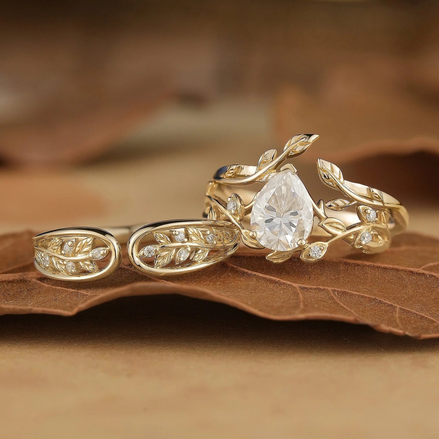 1.7ct Pear Moissanite Couple Ring Set 3pcs-Infinity Pair