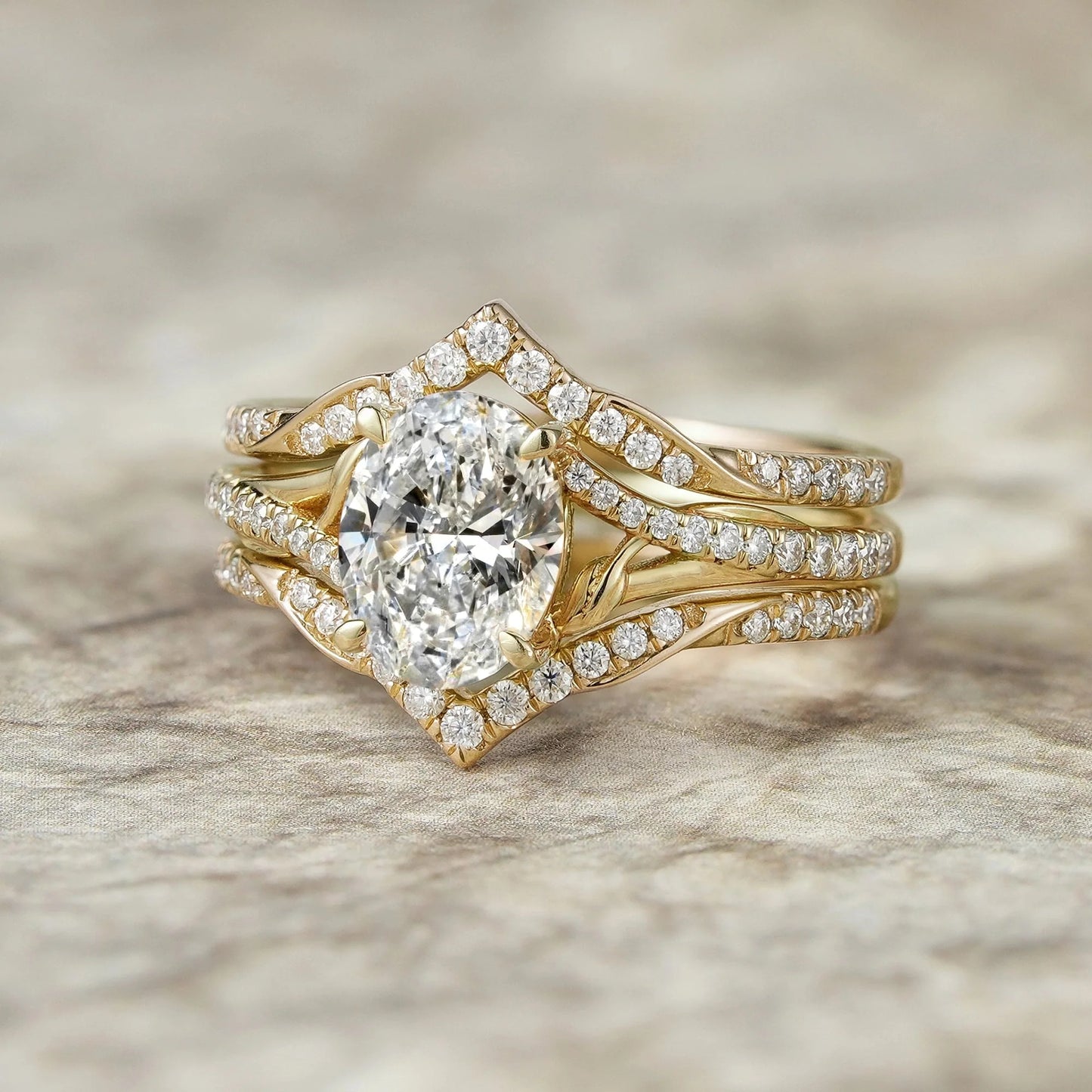 2pcs Oval-cut Lab Grown Diamond Gold Ring set-Tindra