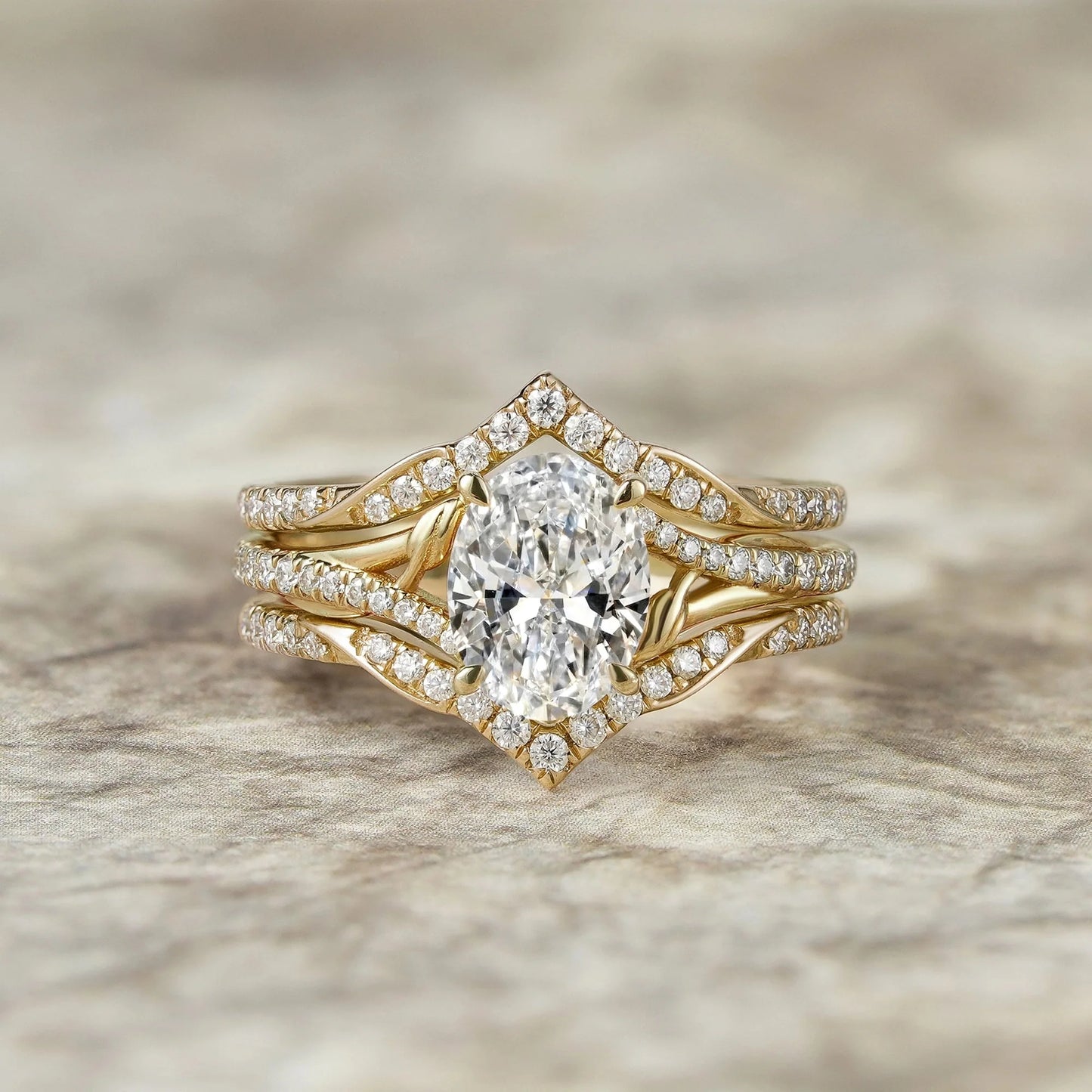2pcs Oval-cut Lab Grown Diamond Gold Ring set-Tindra