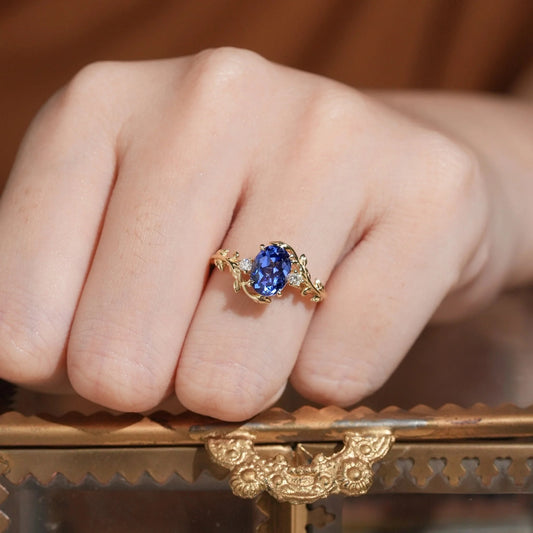 6x8mm Oval Cornflower Sapphire Leaf Shaped Ring-Leila