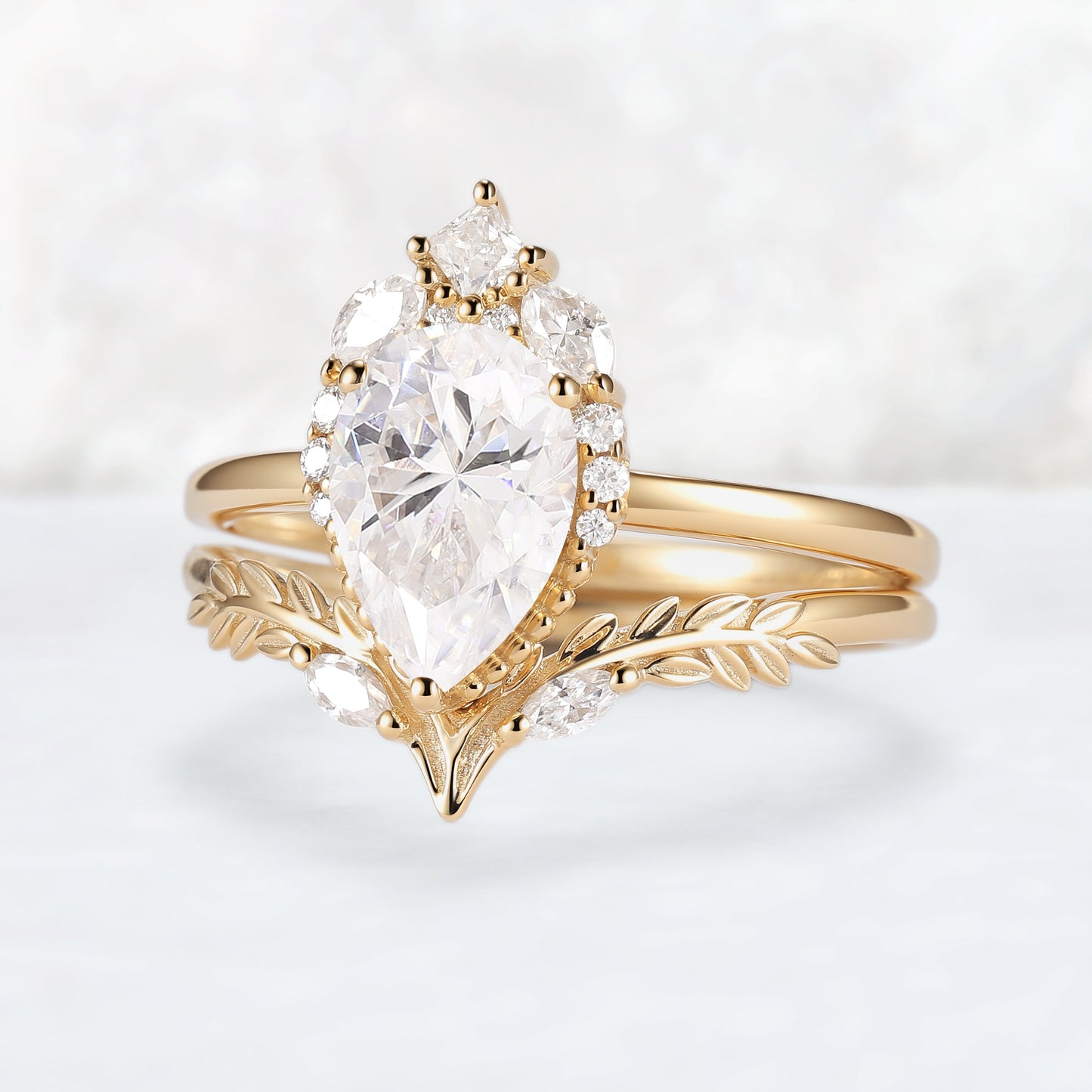 Charlotte Pear Cut Moissanite Gemstone Ring Set 2pcs