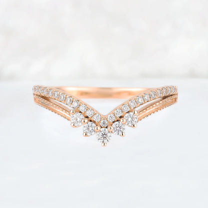 Chevron Round Cut Moissanite Beaded Edge Stacking Ring