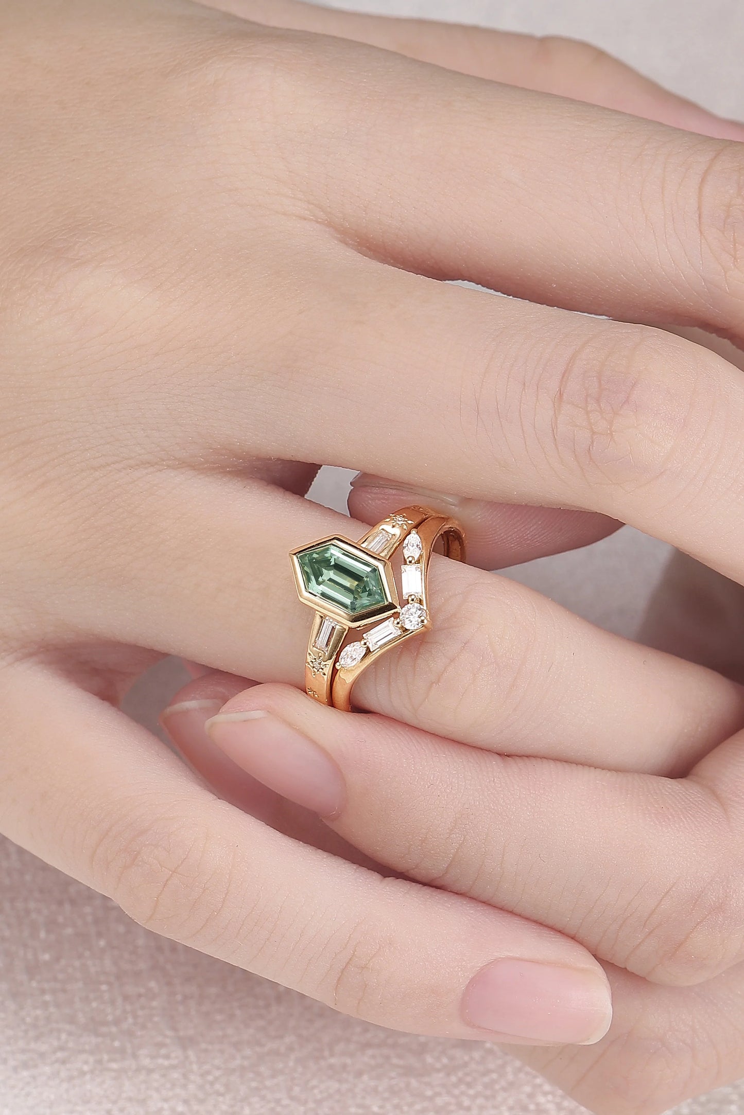 Cluster Hexagon Cut Green Sapphire Gemstone Ring Set 2pcs