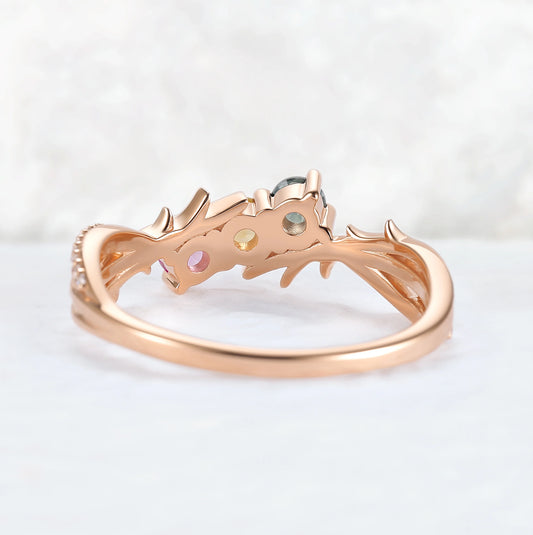 Custom Three-Stone Family Ring for Women – Personalized with Birthstones