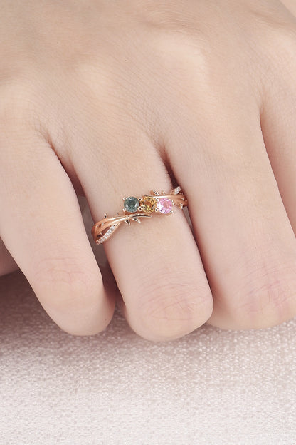 Custom Three-Stone Family Ring for Women – Personalized with Birthstones