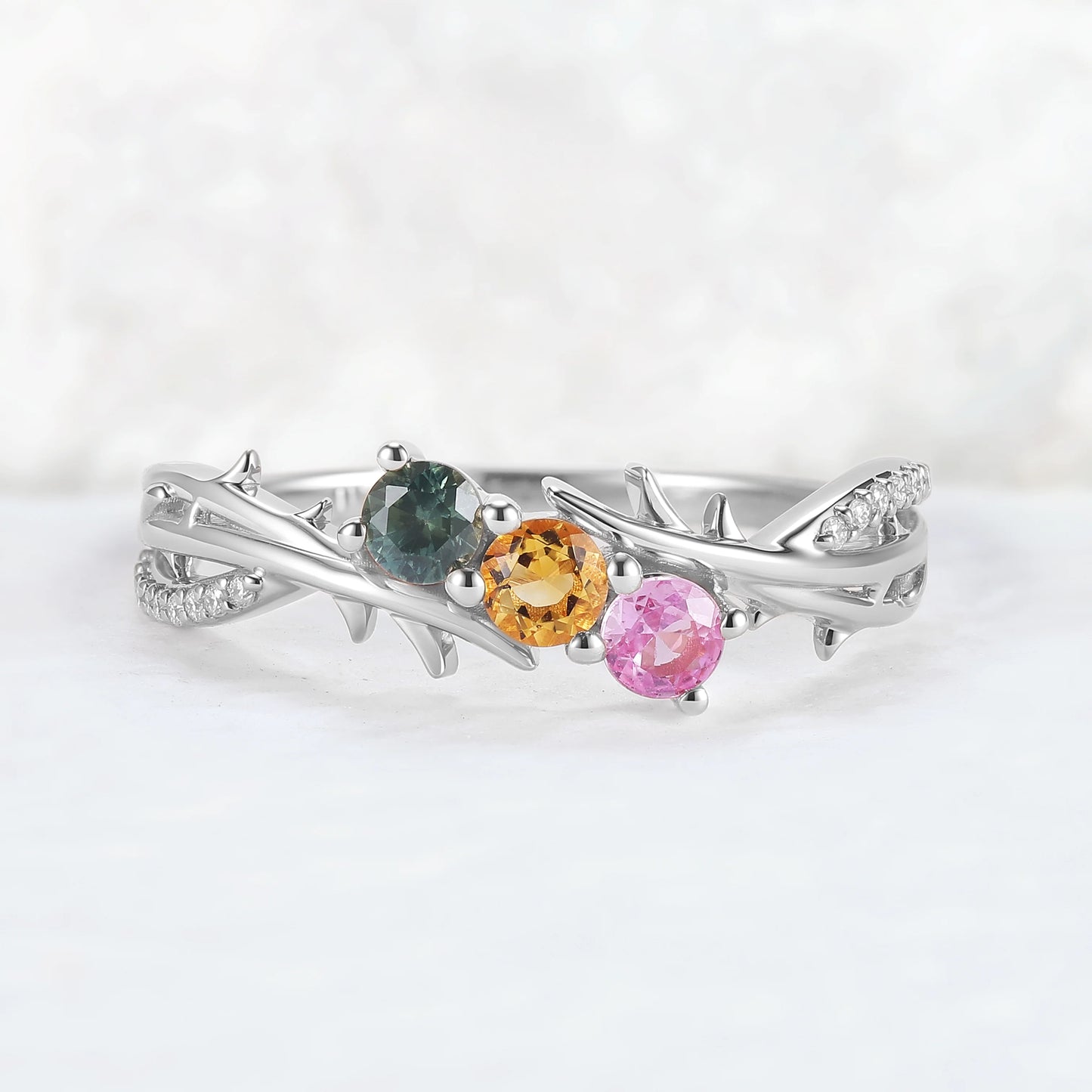 Custom Three-Stone Family Ring for Women – Personalized with Birthstones
