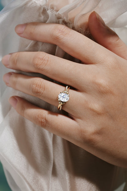 Oval Cut Moissanite Engagement Ring With Leaf Bark Texture