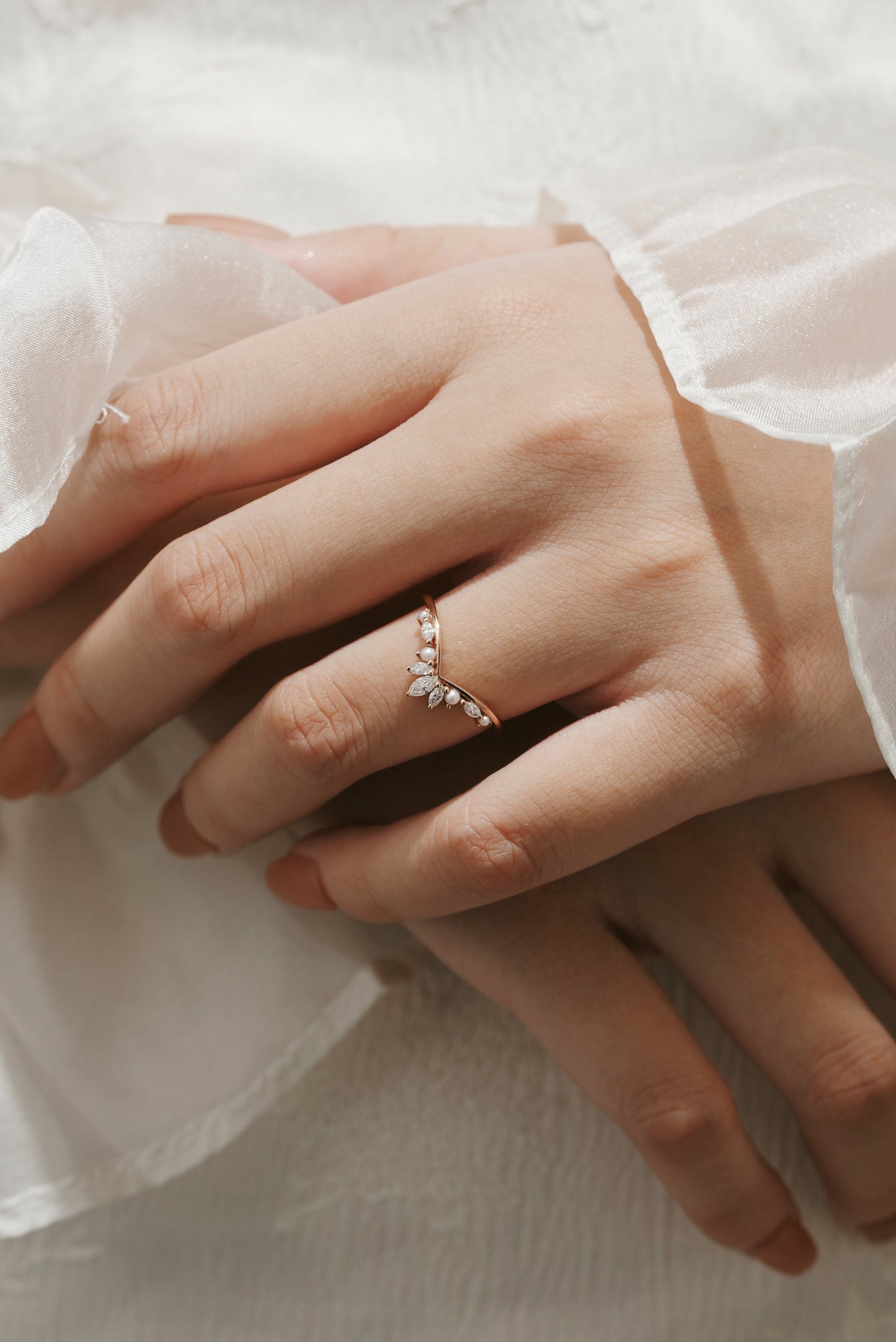 Curved Moissanite Pearl Stackable Wedding Band