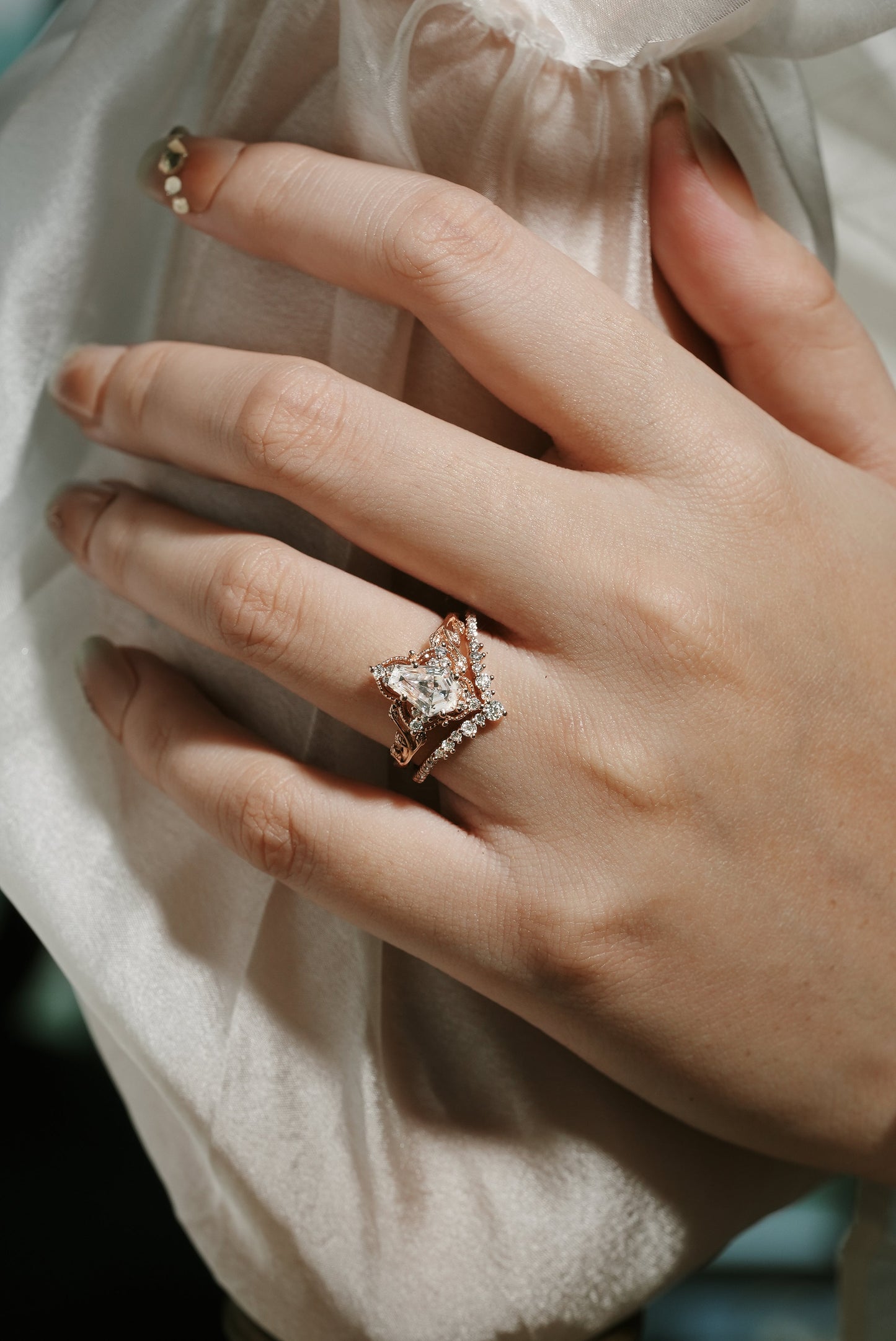 Coffin Cut Moissanite Leaf Engagement Ring Curved Wedding Band 2pcs