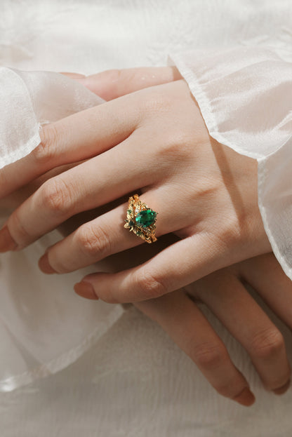 Pear Cut Lab Created Emerald Leaf Bridal Sets 2pcs