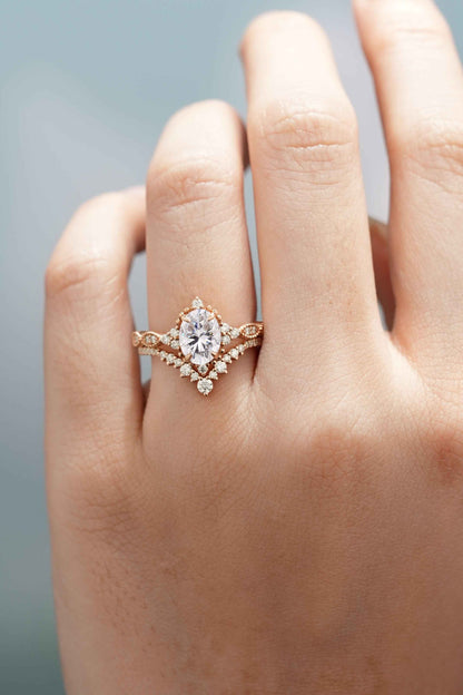 Vintage Oval Cut Moissanite Engagement Bridal Set Chevron Wedding Ring