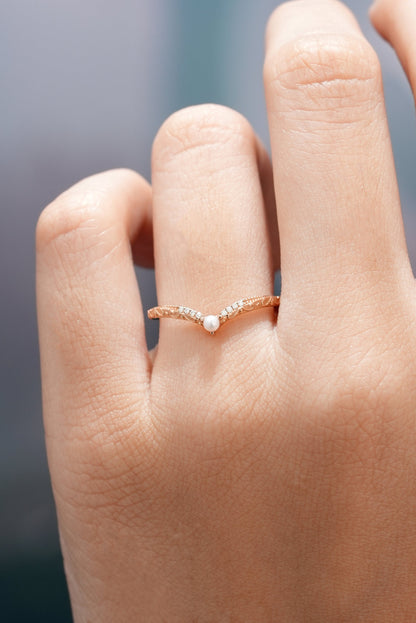 Vintage Rose Gold Moissanite Pearl Chevron Wedding Band