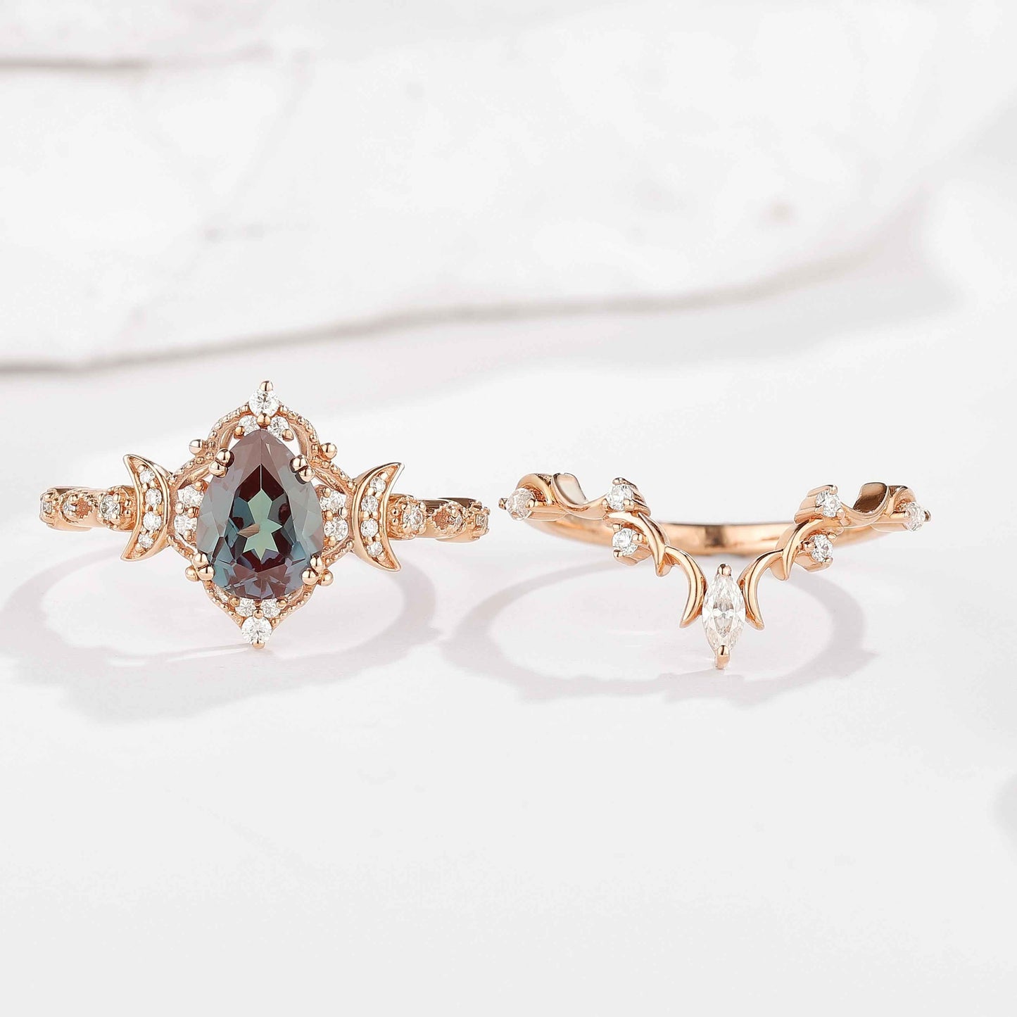 Unique Design Pear Cut Alexandrite Engagement Ring Set 2pcs