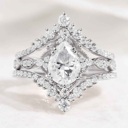 Vintage Pear Shaped Moissanite Engagement Ring Sets 3pcs