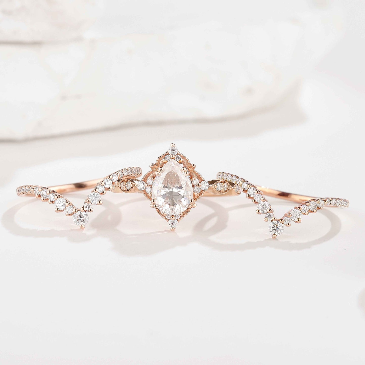 Vintage Pear Shaped Moissanite Engagement Ring Sets 3pcs