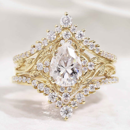 Nature Inspired Leaf Pear Cut Engagement Ring Set 3pcs