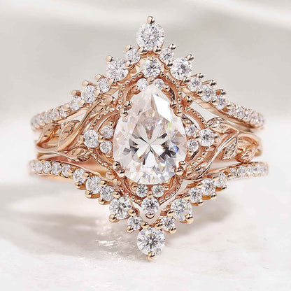 Nature Inspired Leaf Pear Cut Engagement Ring Set 3pcs