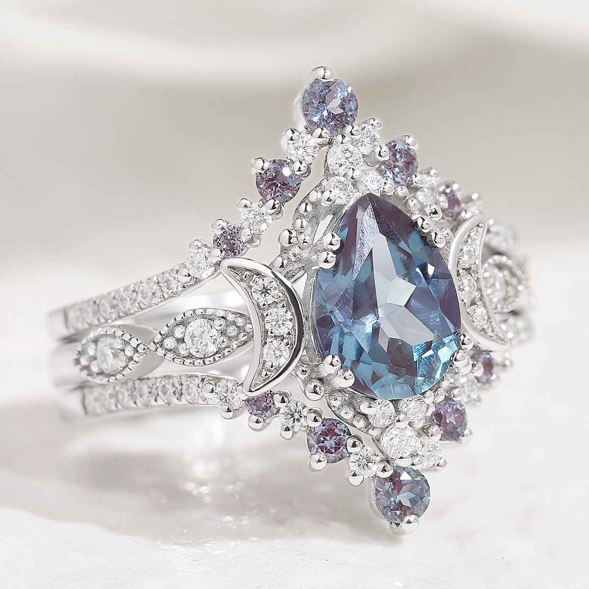 Unique Design Moon Shaped Alexandrite Engagement Ring Set 3pcs