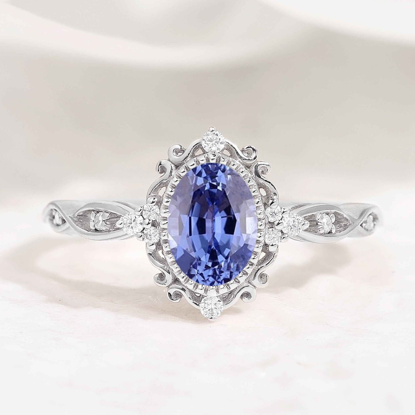 Vintage Oval Cut Lab Cornflower Sapphire Engagement Ring