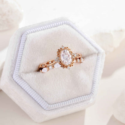 Signature Vintage Oval Shaped Moissanite Engagement Ring Set 2pcs