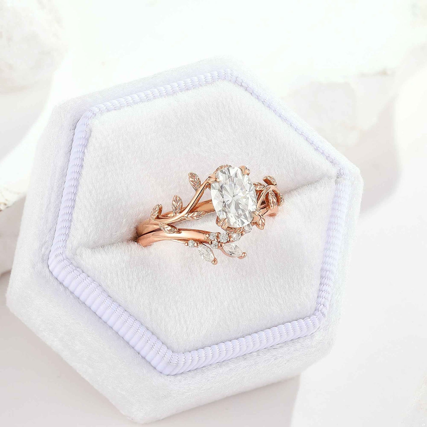 Nature Inspired Leafy Vine Moissanite Engagement Ring Set 2pcs