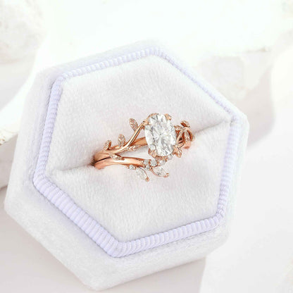 Nature Inspired Leafy Vine Moissanite Engagement Ring Set 2pcs