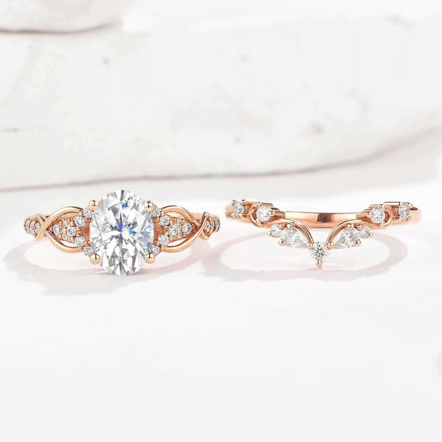Oval Cut Moissanite Engagement Ring Curved Wedding Band 2pcs