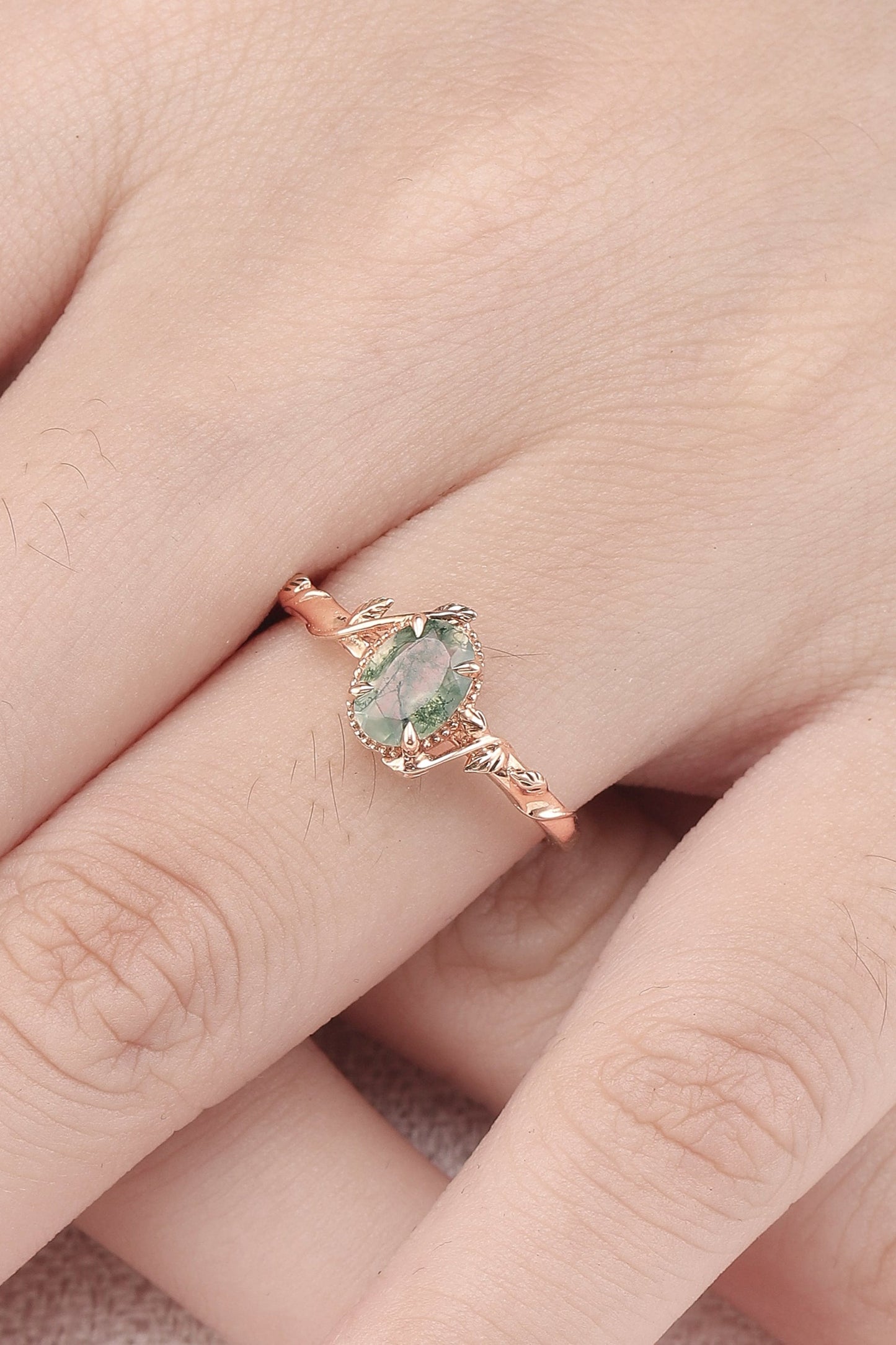 Nature Oval Shaped Moss Agate Leaf Gemstone Ring