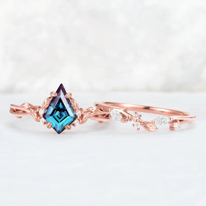 Nature Inspired Kite Cut Alexandrite Leaf Ring Set 2pcs
