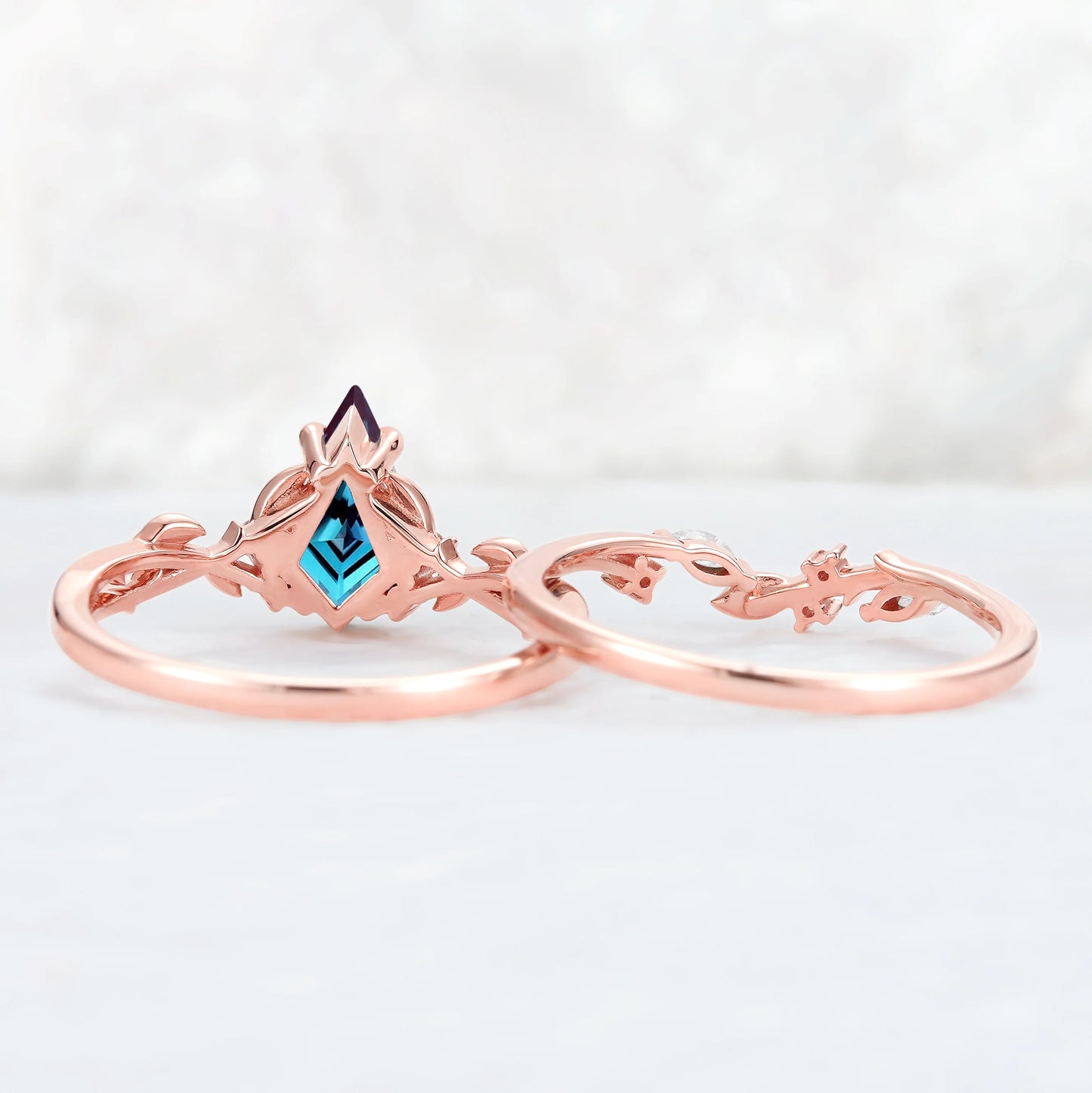 Nature Inspired Kite Cut Alexandrite Leaf Ring Set 2pcs