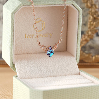 Nature Inspired Kite Cut Alexandrite Necklace