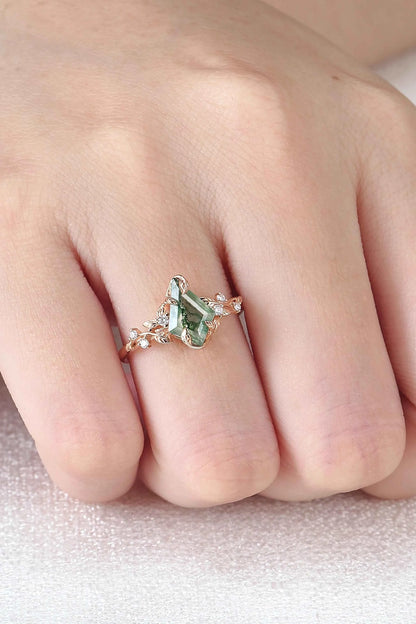 Nature Inspired Leaf Intertwined Design Moss Agate Ring