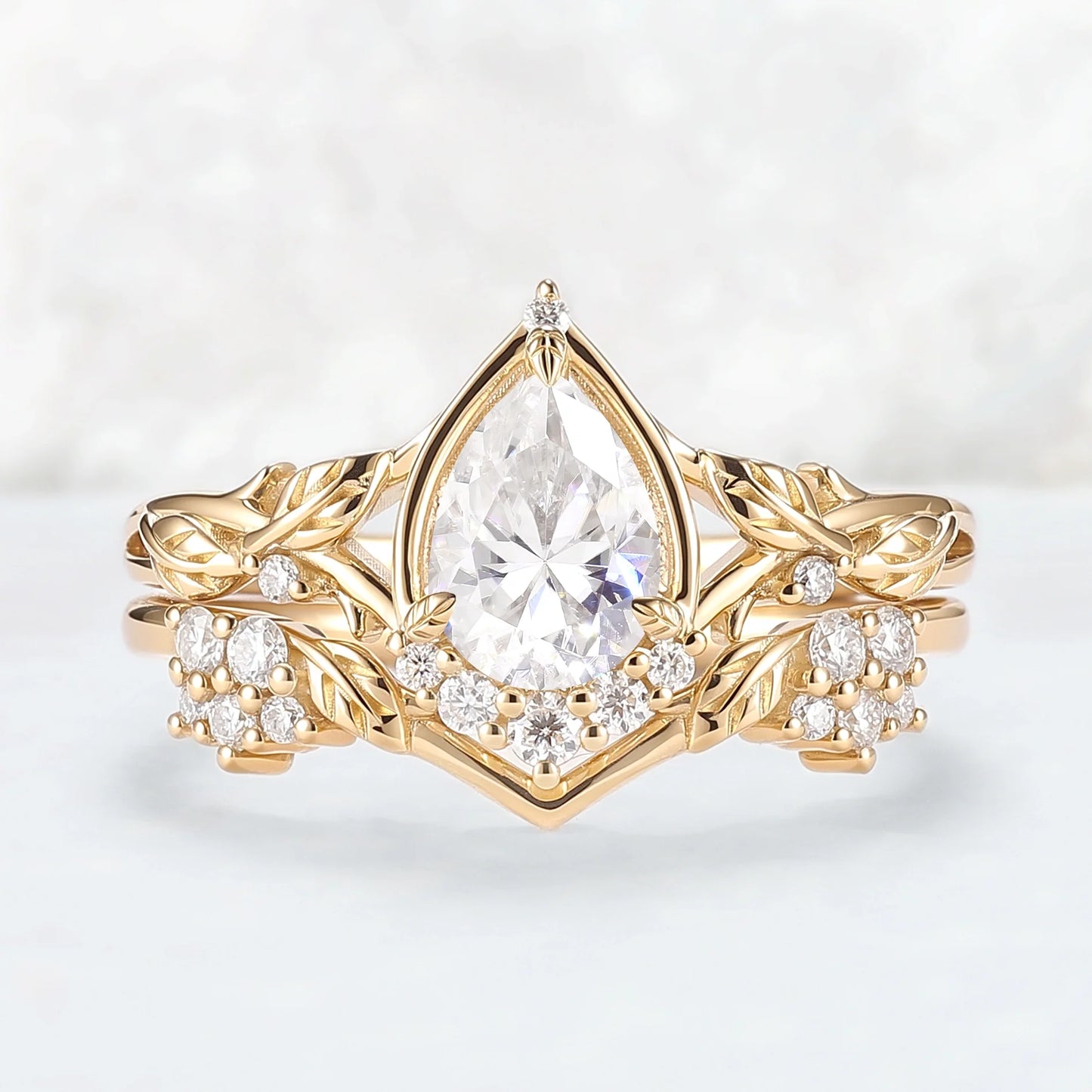 Nature Inspired Pear Cut Moissanite Leaves Gemstone Ring Set 2pcs