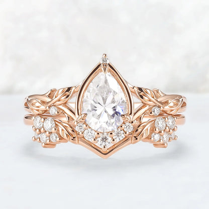 Nature Inspired Pear Cut Moissanite Leaves Gemstone Ring Set 2pcs