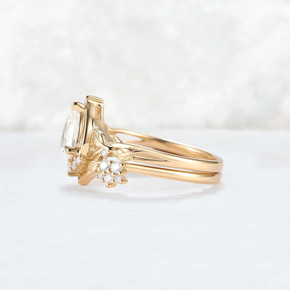 Nature Inspired Pear Cut Moissanite Leaves Gemstone Ring Set 2pcs