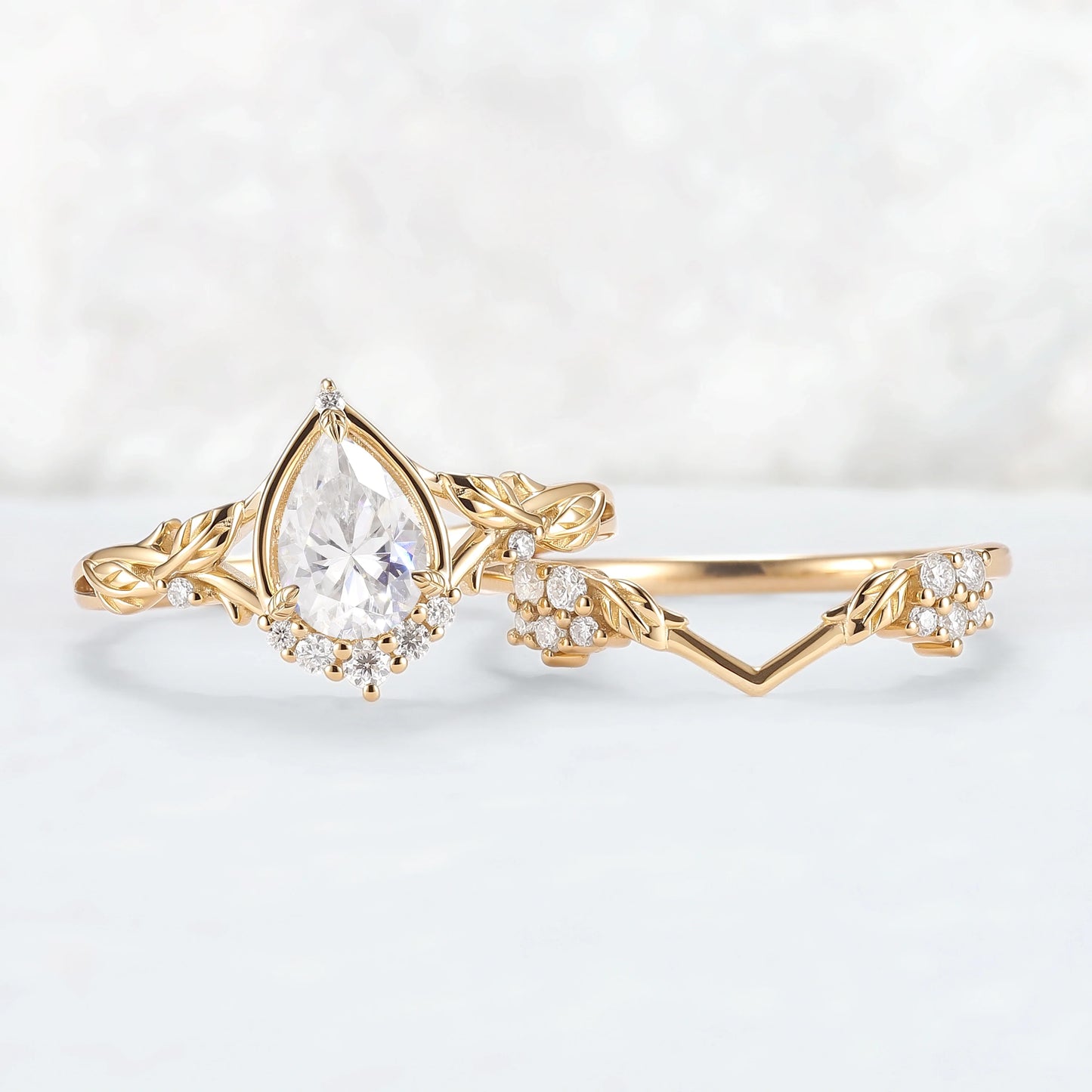 Nature Inspired Pear Cut Moissanite Leaves Gemstone Ring Set 2pcs