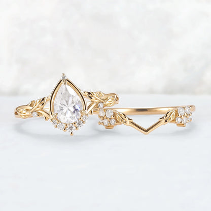 Nature Inspired Pear Cut Moissanite Leaves Gemstone Ring Set 2pcs