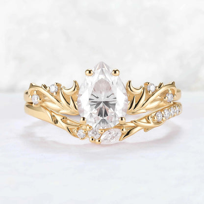 Nature Inspired Pear Cut Moissanite Tender Young Leaves and Moon Ring Set 2pcs